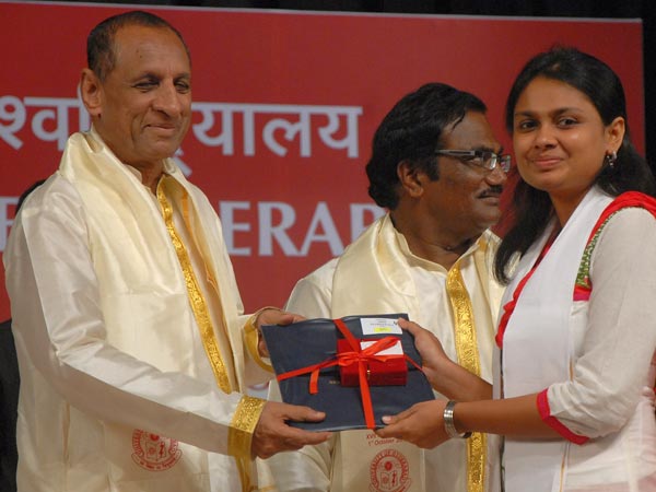ஆளுநர் பங்கேற்பு