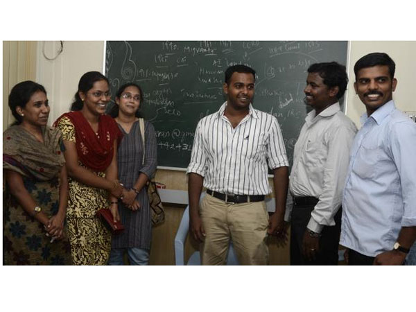 விண்ணப்பிக்கலாம்