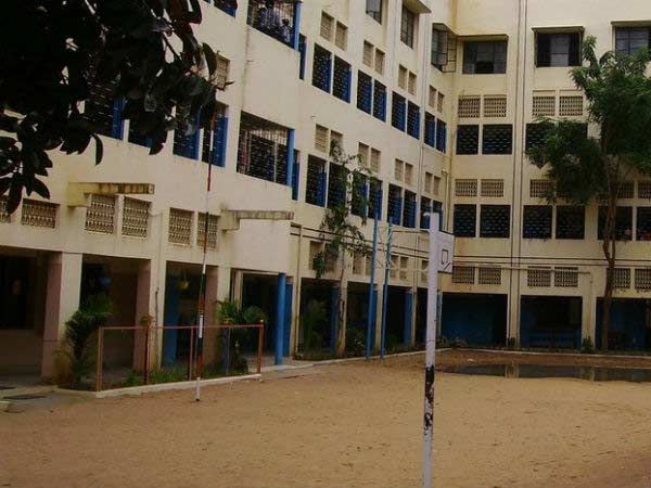 அரசு கல்லூரிகளில் முன்னுரிமை
