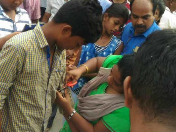 மாணவர்கள் கடும் பாதிப்பு