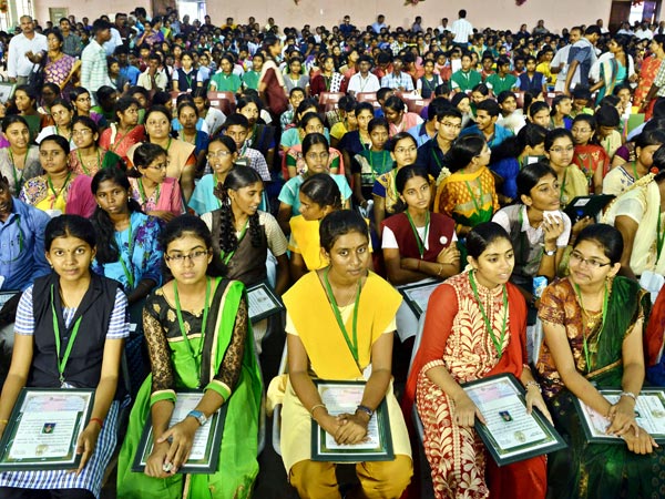 9 ஆயிரம் மாணவர்களுக்கு பலன்