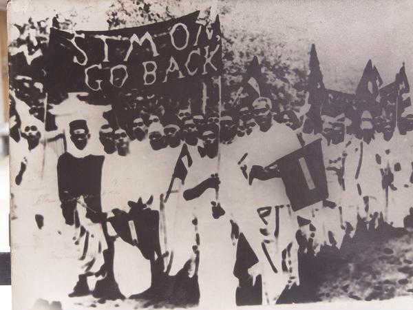 3 சைமன் கமிசன் எப்பொழுது இந்தியாவிற்கு நியமிக்கப்பட்டது
