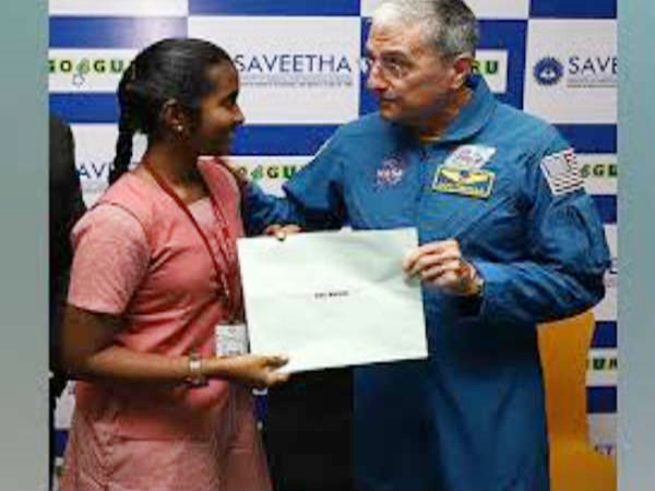நாசா ஆய்வு மைய விண்வெளி வீரர்
