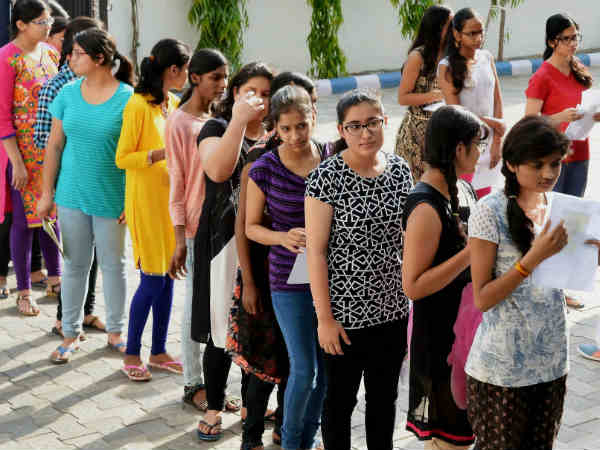 நான்கு நிலைகளை விண்ணப்பிக்க வேண்டும்