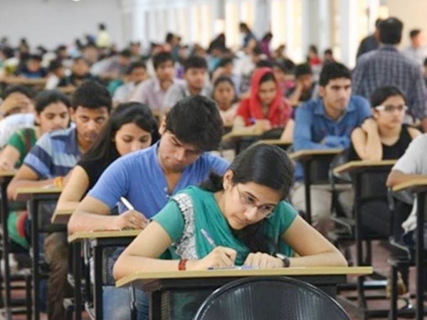 NEET Exam 2020: நீட் தேர்விற்கு விண்ணப்பித்தவர்களுக்கு முக்கிய அறிவிப்பு! NEET Exam 2020: நீட் தேர்விற்கு விண்ணப்பித்தவர்களுக்கு முக்கிய அறிவிப்பு!