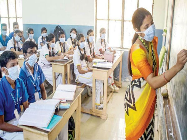 Coronavirus: கொரோனா வைரஸ் காரணமாக சிபிஎஸ்இ பொதுத் தேர்வுகள் ஒத்திவைப்பு!! Coronavirus: கொரோனா வைரஸ் காரணமாக சிபிஎஸ்இ பொதுத் தேர்வுகள் ஒத்திவைப்பு!!