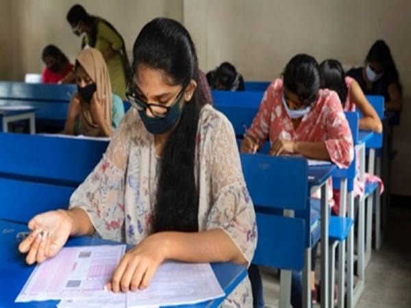 ஆன்லைன் வழியில் பருவத் தேர்வு