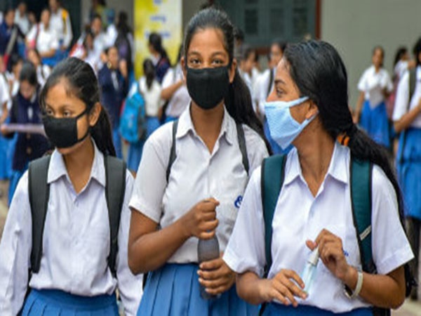 ஆன்லைன் வகுப்புகள் தொடக்கம்