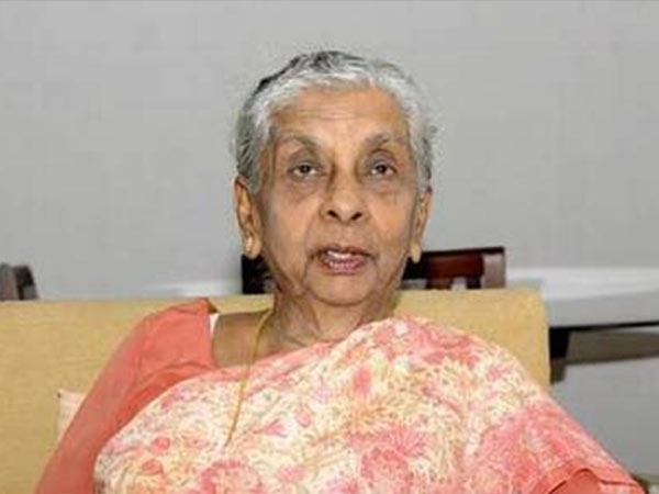 இந்தியாவின் முதல் பெண் ஐஏஎஸ் யார்?