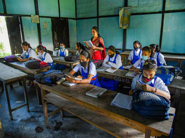 ஆசிரியர்களுக்கு கொரோனா