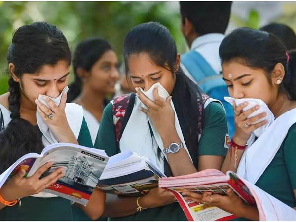 பள்ளிகள் மீண்டும் திறப்பு