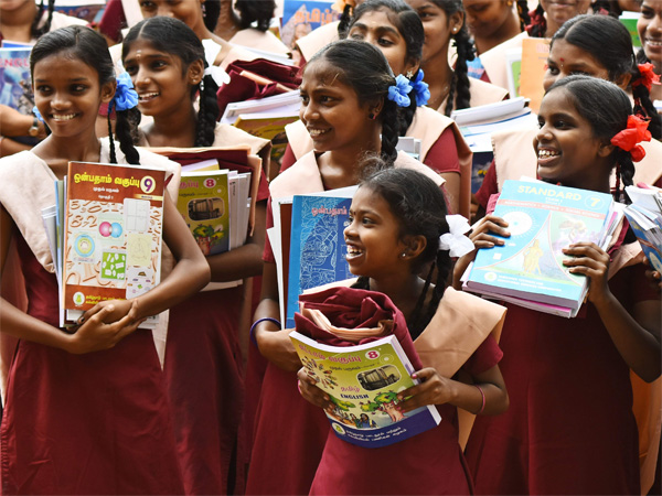 பள்ளிகள் திறக்கப்படாது