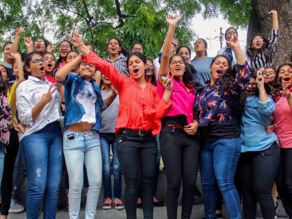 உத்தரகாண்ட் 10, 12ம் வகுப்பு தேர்வு முடிவுகள் வெளியீடு! உத்தரகாண்ட் 10, 12ம் வகுப்பு தேர்வு முடிவுகள் வெளியீடு!